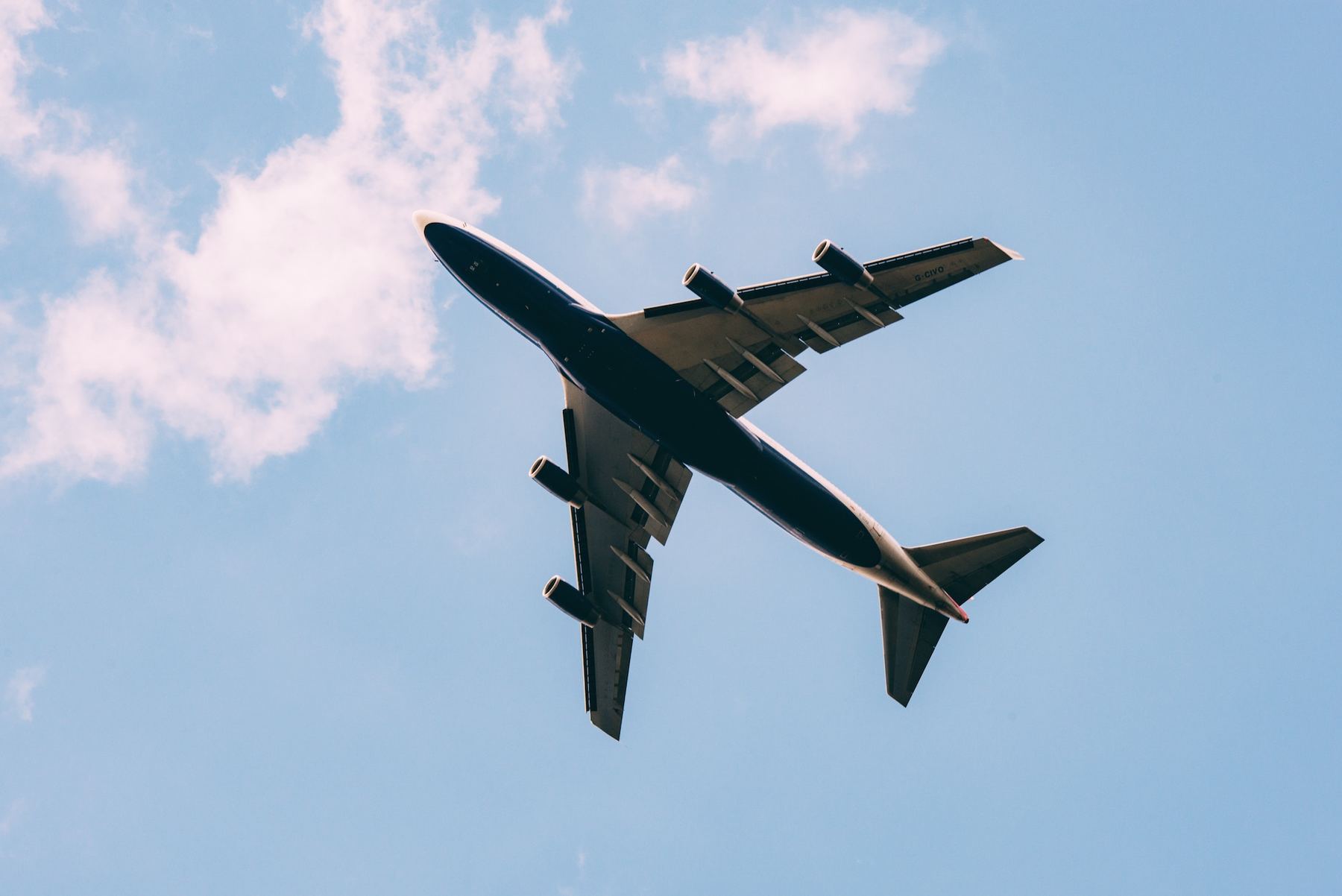 Easyjet undanhåller miljarder i ersättning till flygresenärer