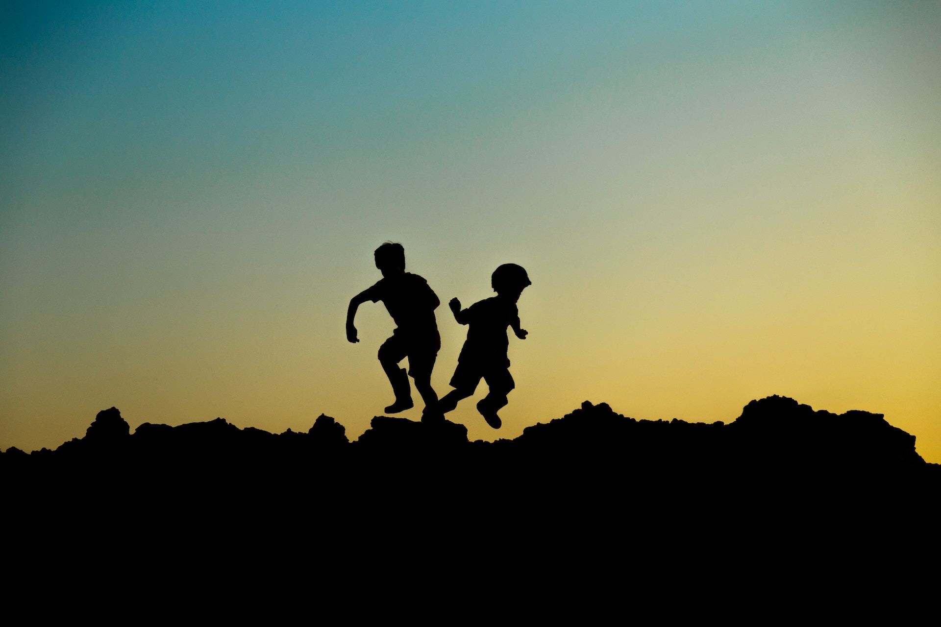 Should Babies and Children Be Banned From Planes? Have Your Say.